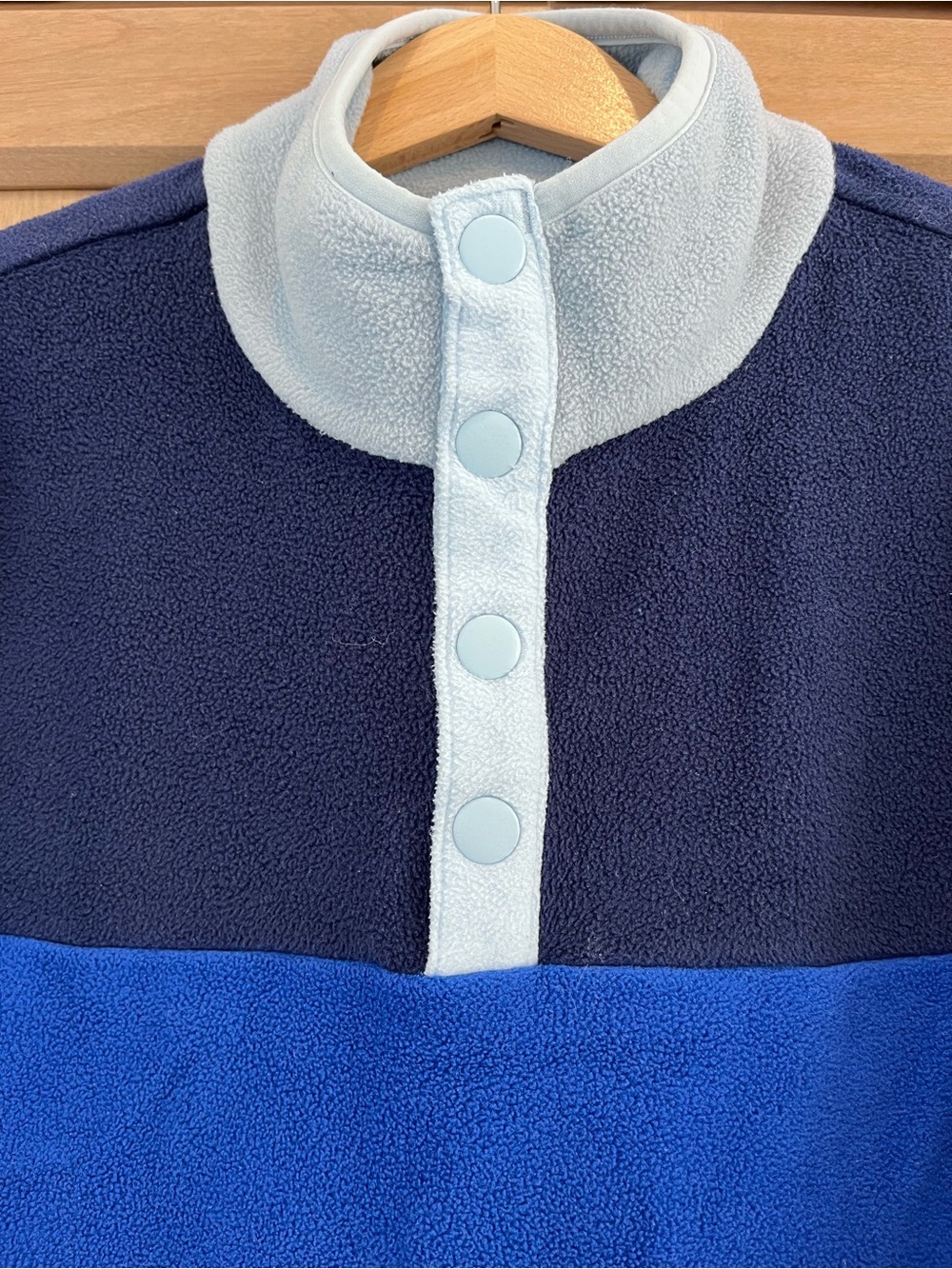 Hanna Colorblock Pullover - Picture 3 of 4